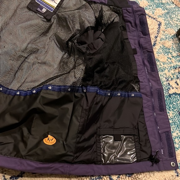 Burton Storm Lite Jacket Snowboard Ski Jacket Purple Size Small - Picture 6 of 10
